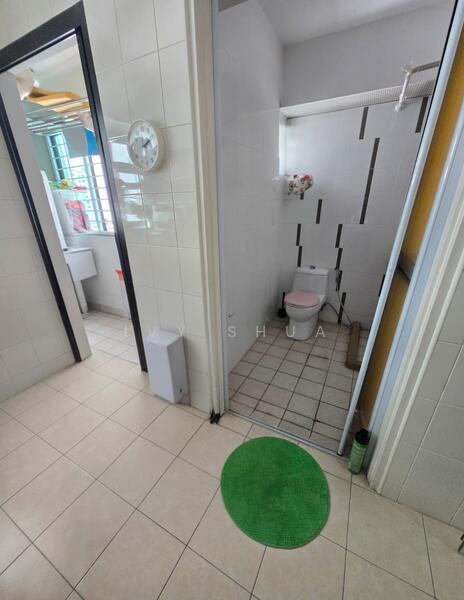 For Sale - 488 Admiralty Link