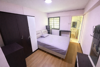 For Rent - 512 Ang Mo Kio Avenue 8