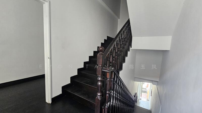 ✨ Upper Floors of Spacious Kampong Glam Shophouse, North Bridge Road | Arab Street | Beach Road, 1,501 sqft, Shop / Shophouse For Rent, by Evon Tan 陈玉凤, 500024506 - Interior - CommercialGuru.com.sg