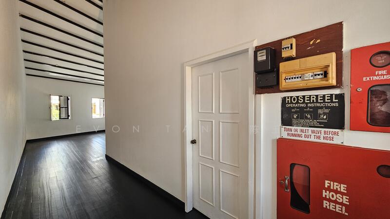 ✨ Upper Floors of Spacious Kampong Glam Shophouse, North Bridge Road | Arab Street | Beach Road, 1,501 sqft, Shop / Shophouse For Rent, by Evon Tan 陈玉凤, 500024506 - Interior - CommercialGuru.com.sg