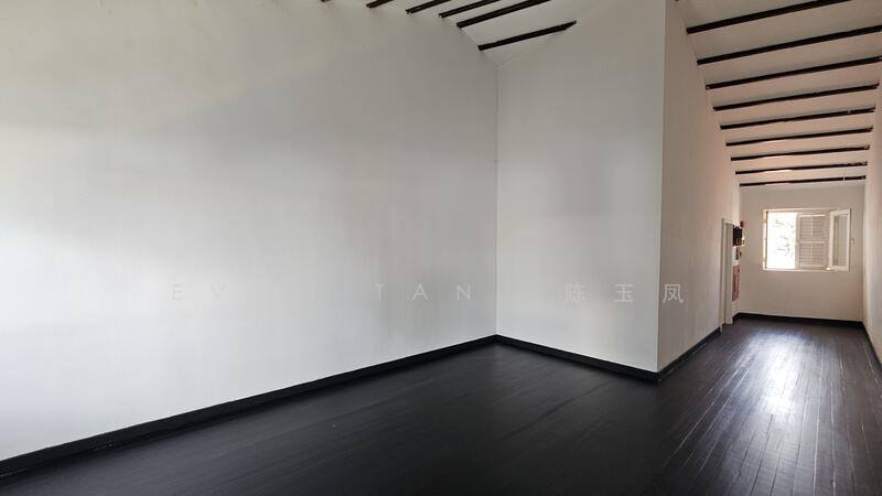 ✨ Upper Floors of Spacious Kampong Glam Shophouse, North Bridge Road | Arab Street | Beach Road, 1,501 sqft, Shop / Shophouse For Rent, by Evon Tan 陈玉凤, 500024506 - Interior - CommercialGuru.com.sg