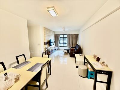 For Sale - 471B Fernvale Street