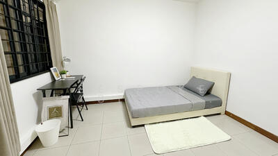 For Rent - Yunnan Gardens