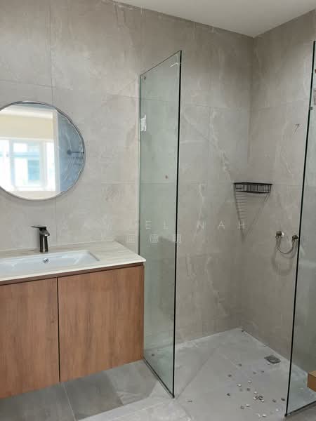 Adelphi Park Estate, Gardenia Road, 6 Bedrooms, 6,000 sqft, Detached House For Rent, by Samuel Nah 蓝德明, 500024629 - Bathroom - PropertyGuru.com.sg