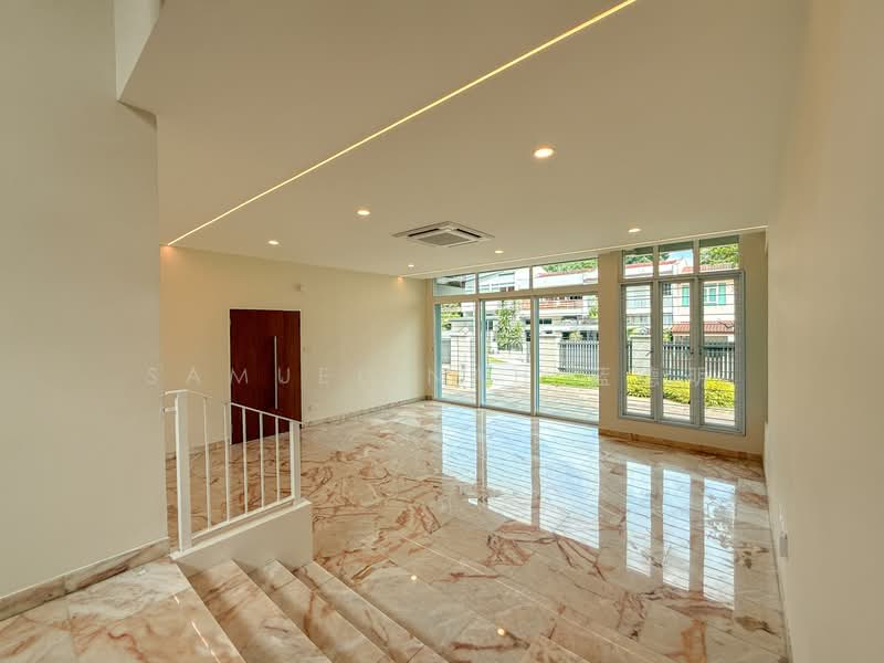 Adelphi Park Estate, Gardenia Road, 6 Bedrooms, 6,000 sqft, Detached House For Rent, by Samuel Nah 蓝德明, 500024629 - Living Room - PropertyGuru.com.sg