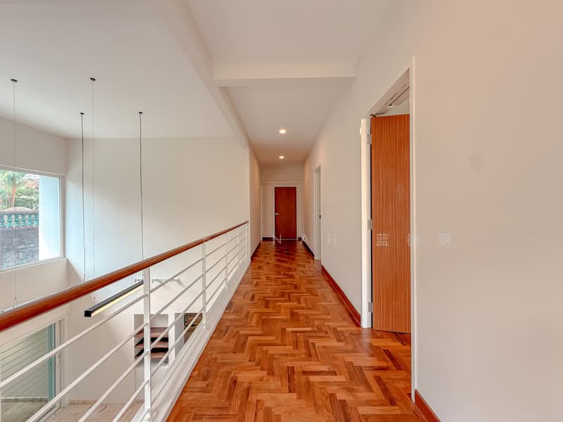 Adelphi Park Estate, Gardenia Road, 6 Bedrooms, 6,000 sqft, Detached House For Rent, by Samuel Nah 蓝德明, 500024629 - Corridor - PropertyGuru.com.sg