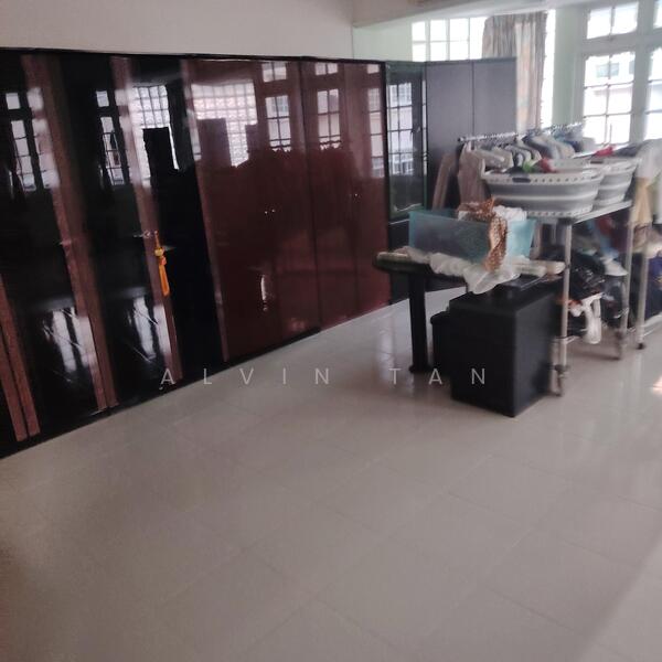 Huge 3 Storey Semi D/ Telok Kurau Semi-Detached House For Sale at S$ 9,408,000 | PropertyGuru Singapore - Interior