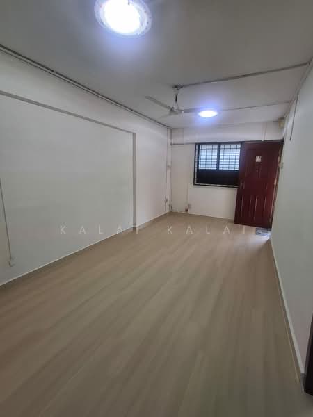 303 Jurong East Street 32, 303 Jurong East Street 32, 2 Bedrooms, 721 sqft, HDB Flat For Sale, by Kalai Kalai, 500024877 - Interior - PropertyGuru.com.sg