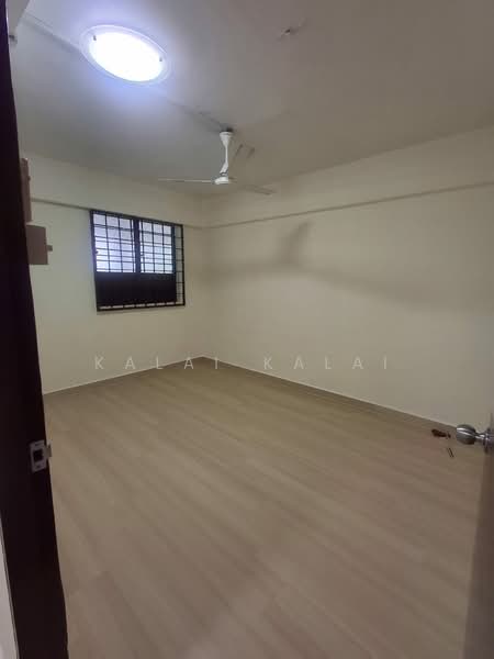303 Jurong East Street 32, 303 Jurong East Street 32, 2 Bedrooms, 721 sqft, HDB Flat For Sale, by Kalai Kalai, 500024877 - Interior - PropertyGuru.com.sg