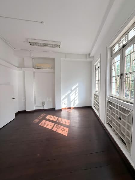 Boat Quay/Circular Road, , 732 sqft, Shop / Shophouse For Rent, by Desmond Yeo, 500024950 - Interior - CommercialGuru.com.sg