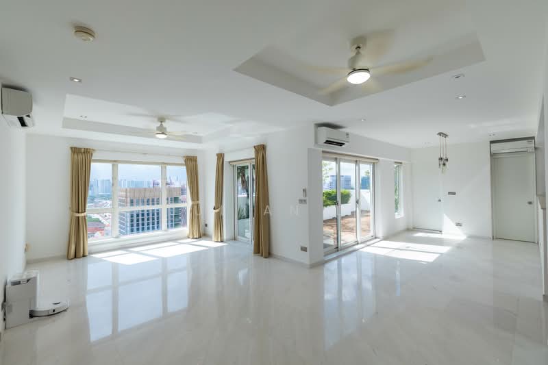 Burlington Square, 175 Bencoolen Street, 4 Bedrooms, 3,036 sqft, Apartment For Sale, by Julian Li, 500025001 - Living Room - PropertyGuru.com.sg