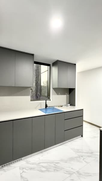 The Landmark, 173 Chin Swee Road, 2 Bedrooms, 764 sqft, Condominium For Rent, by Adrian Koh, 500025072 - Kitchen - PropertyGuru.com.sg