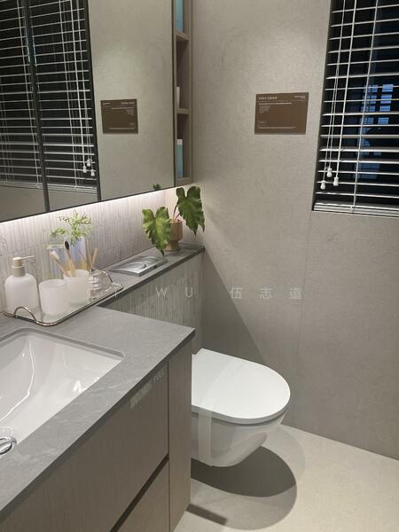 Nava Grove Condominium For Sale at S$ 3,731,000 | PropertyGuru Singapore - Bathroom