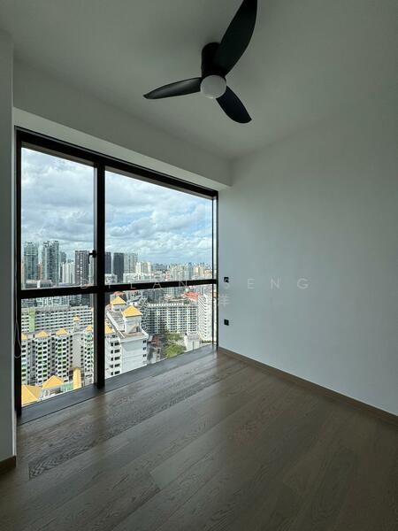 The Landmark, 173 Chin Swee Road, 2 Bedrooms, 753 sqft, Condominium For Rent, by Dylan Seng 成伟洋, 500025178 - Master Bedroom View - PropertyGuru.com.sg