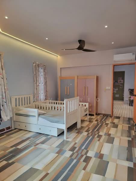 76 Guan Chuan Street, 76 Guan Chuan Street, 2 Bedrooms, 1,227 sqft, Apartment For Rent, by Alvin Yeo, 500025190 - Bedroom - PropertyGuru.com.sg