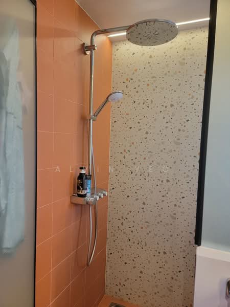 76 Guan Chuan Street, 76 Guan Chuan Street, 2 Bedrooms, 1,227 sqft, Apartment For Rent, by Alvin Yeo, 500025190 - Bathroom - PropertyGuru.com.sg