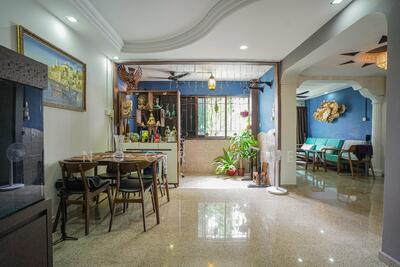 For Sale - 704 Woodlands Drive 40