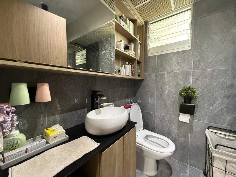 For Sale - 408B Northshore Drive