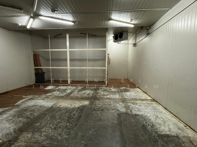 Ubi Techpark, 10 Ubi Crescent, 1,249 sqft, Warehouse For Rent, by Ben ANG 洪振財, 500025319 - Cold Storage Area - CommercialGuru.com.sg