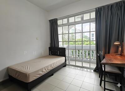 For Rent - Versailles