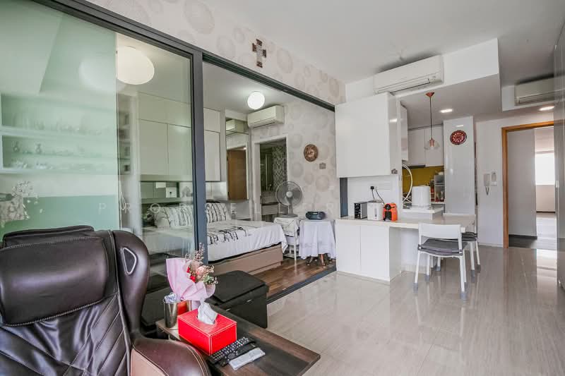 My Manhattan Condominium For Sale at S$ 860,000 | PropertyGuru Singapore