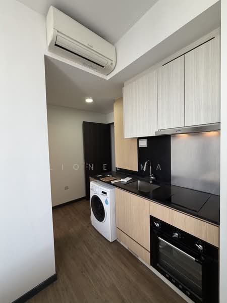 Gem Residences, 1 Lorong 5 Toa Payoh, Studio, 250 sqft, Condominium For Rent, by Lionel Mai, 500025591 - Kitchen - PropertyGuru.com.sg