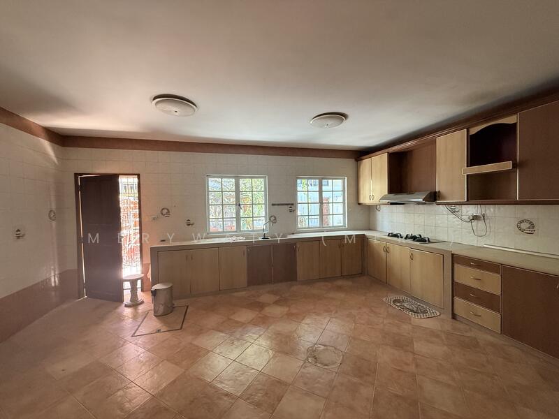 Joo Chiat Walk, Joo Chiat Walk, 5 Bedrooms, 2,800 sqft, Terraced House For Rent, by Merywaty (Mery), 500025624 - PropertyGuru.com.sg