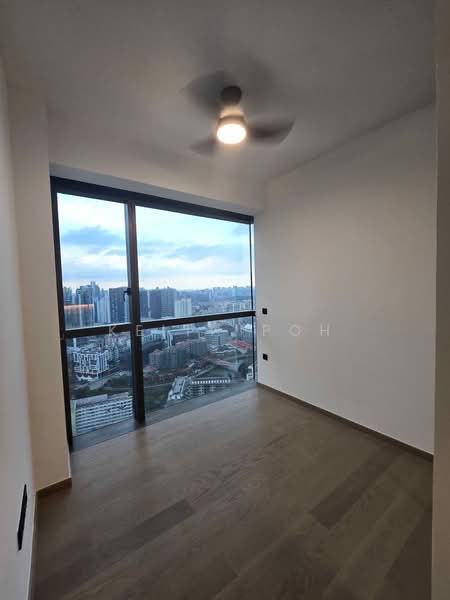 The Landmark, 173 Chin Swee Road, 2 Bedrooms, 753 sqft, Condominium For Rent, by Keith Poh, 500025627 - View - PropertyGuru.com.sg