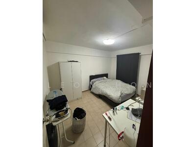 For Rent - 301 Jurong East Street 32