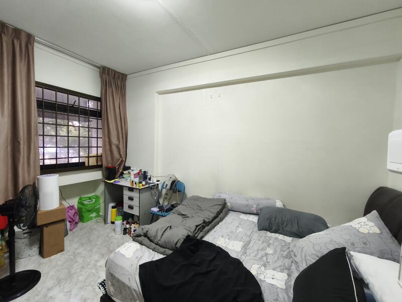 173 Gangsa Road HDB Flat For Sale at S$ 660,000 | PropertyGuru Singapore - Bedroom