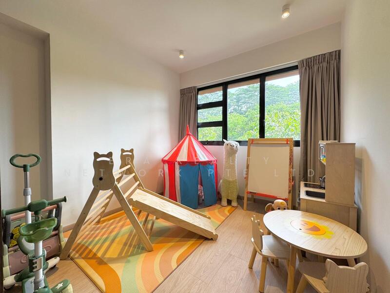 For Sale - 467B Bukit Batok West Avenue 9