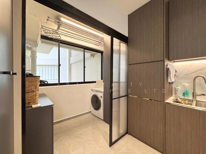 For Sale - 467B Bukit Batok West Avenue 9