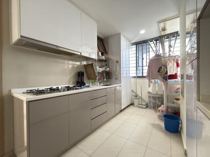 Wandervale, 355 Choa Chu Kang Avenue 3, 4 Bedrooms, 1,249 sqft, Executive Condominium For Rent, by Rick Kwok, 500025795 - Kitchen - PropertyGuru.com.sg