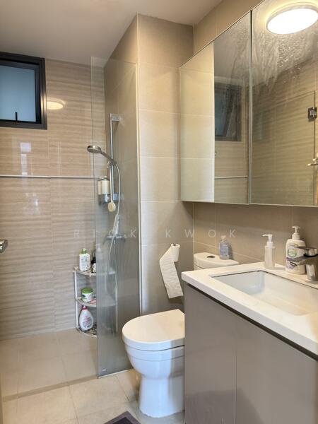Wandervale, 355 Choa Chu Kang Avenue 3, 4 Bedrooms, 1,249 sqft, Executive Condominium For Rent, by Rick Kwok, 500025795 - Bathroom - PropertyGuru.com.sg