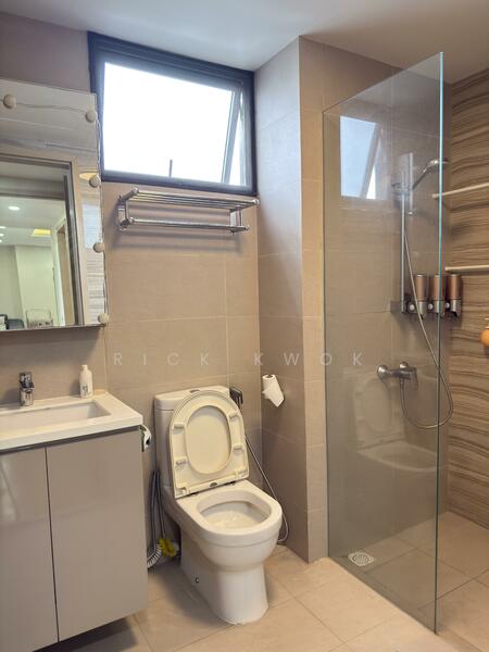 Wandervale, 355 Choa Chu Kang Avenue 3, 4 Bedrooms, 1,249 sqft, Executive Condominium For Rent, by Rick Kwok, 500025795 - Bathroom - PropertyGuru.com.sg