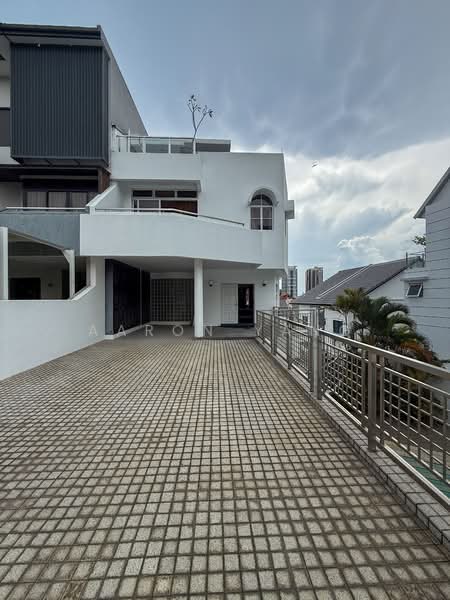 Lucky Heights Rare 5 Storey Semi-D - Solidly Built to Last, Lucky Heights, Upper East Coast Road, 6 Bedrooms, 11,000 sqft, Semi-Detached House For Sale, by Aaron Yang, 500025802 - Exterior - PropertyGuru.com.sg