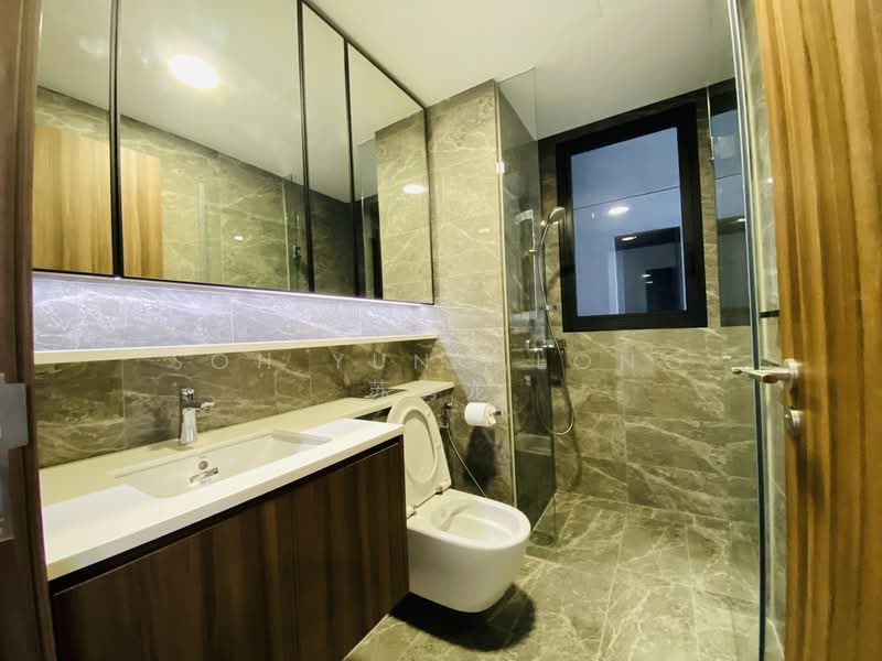 Lentor Modern, 5 Lentor Central, 2 Bedrooms, 732 sqft, Condominium For Rent, by Soh Yung Long 苏勇龙, 500025834 - Common Bathroom - PropertyGuru.com.sg