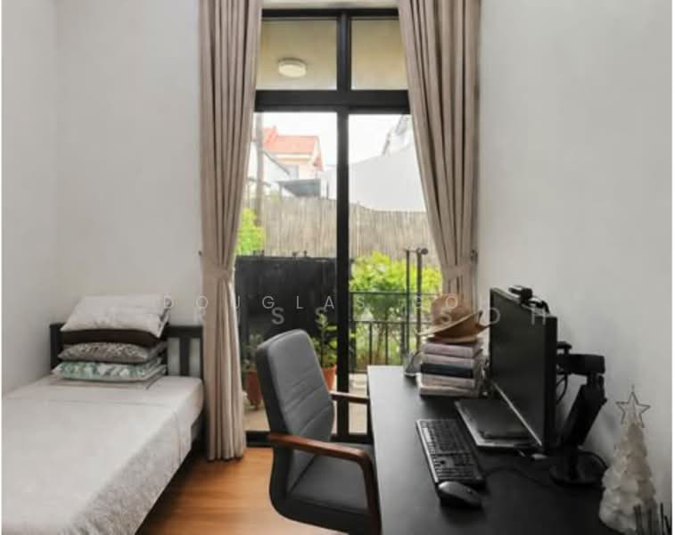 Tropika East, 3 Foo Kim Lin Road, 2 Bedrooms, 840 sqft, Condominium For Sale, by Douglas Goh, 500025839 - Study - PropertyGuru.com.sg