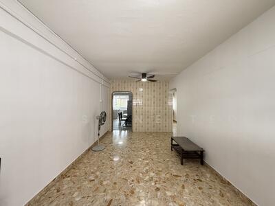 For Rent - 205 Tampines Street 21