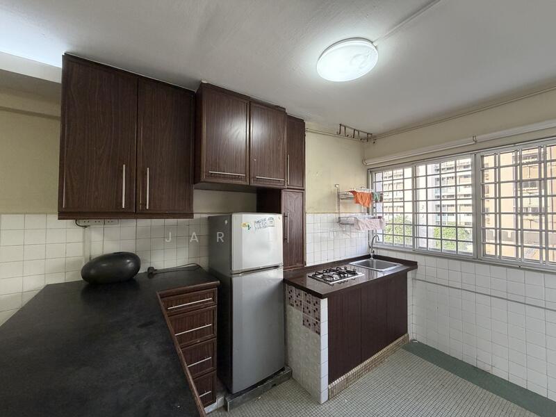 For Sale - 331 Ang Mo Kio Avenue 1