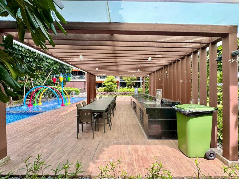 Sims Urban Oasis Condominium For Sale at S$ 1,180,000 | PropertyGuru Singapore - Pool