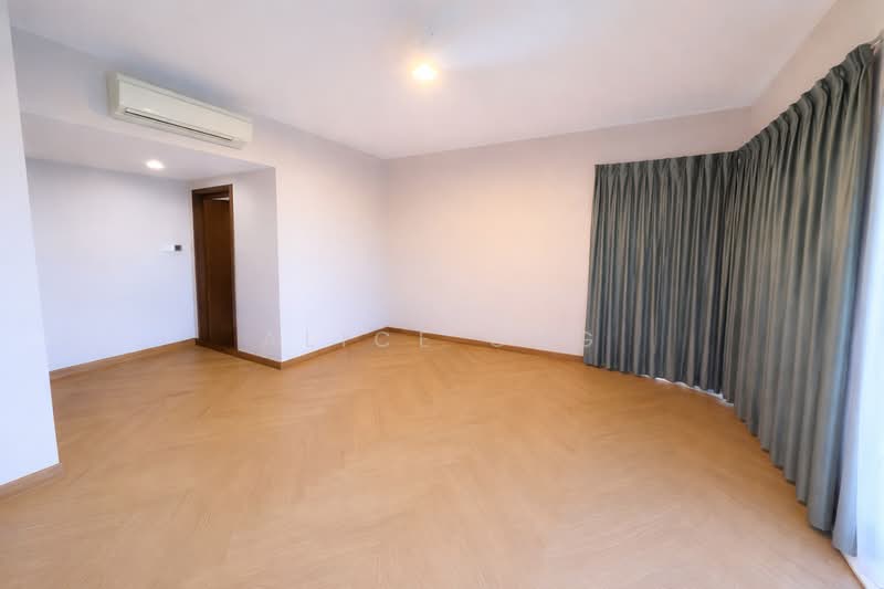 Tanglin View, 150 Prince Charles Crescent, 3 Bedrooms, 1,141 sqft, Condominium For Sale, by Alice Ong, 500026004 - Master Bedroom - PropertyGuru.com.sg