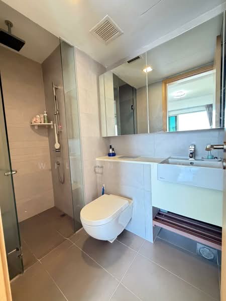 Eight Riversuites, 2 Whampoa East, 2 Bedrooms, 700 sqft, Condominium For Sale, by Wilson Chen, 500026010 - Bathroom - PropertyGuru.com.sg