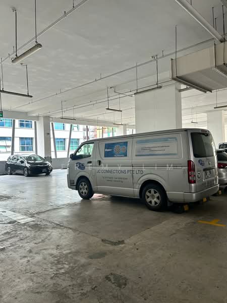 HH @ Kallang, 55 Kallang Pudding Road, 1,937 sqft, Light Industrial (B1) For Rent, by Jeremy Lim, 500026082 - Car Park - CommercialGuru.com.sg