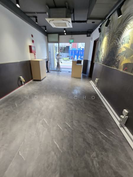 South Bridge Road Shophouse, South Bridge Road, 1,400 sqft, Shop / Shophouse For Rent, by Hosea Choo, 500026142 - Entrance - CommercialGuru.com.sg