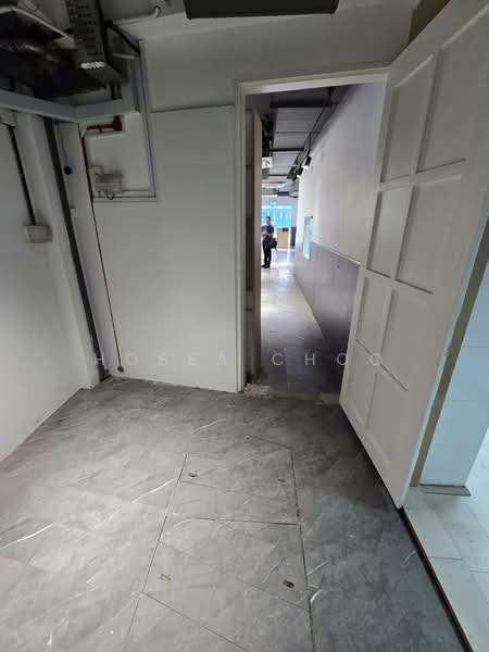 South Bridge Road Shophouse, South Bridge Road, 1,400 sqft, Shop / Shophouse For Rent, by Hosea Choo, 500026142 - Interior - CommercialGuru.com.sg