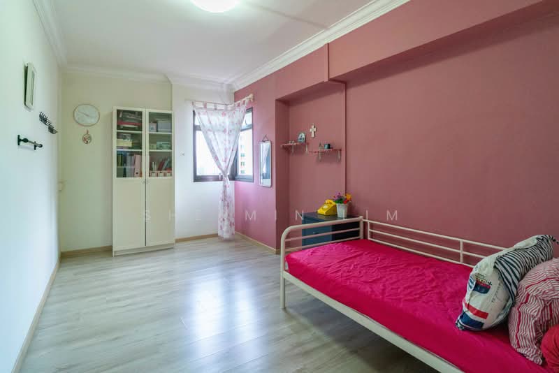 190B Rivervale Drive, 190B Rivervale Drive, 3 Bedrooms, 1,238 sqft, HDB Flat For Sale, by Shermin Lim, 500026221 - Bedroom One - PropertyGuru.com.sg