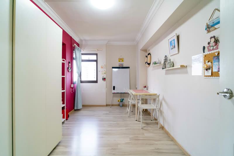 190B Rivervale Drive, 190B Rivervale Drive, 3 Bedrooms, 1,238 sqft, HDB Flat For Sale, by Shermin Lim, 500026221 - Bedroom Two  - PropertyGuru.com.sg