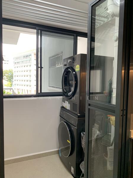 2A Kempas Road, 2A Kempas Road, Balestier / Toa Payoh, Room Rental, 90 sqft, HDB Flat For Rent, by Phan Hien, 500026256 - Balcony - PropertyGuru.com.sg