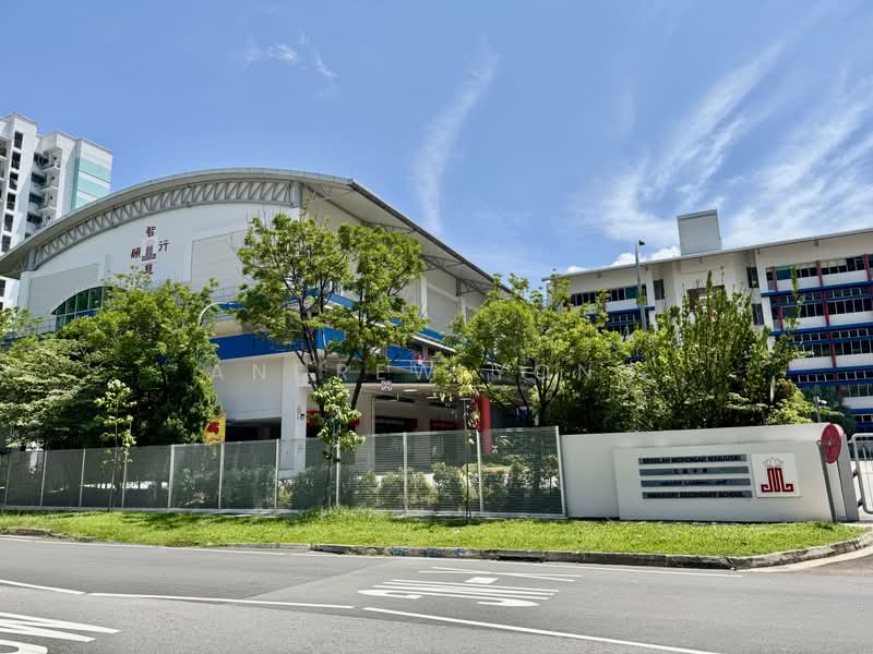 330 Ubi Avenue 1, 330 Ubi Avenue 1, 3 Bedrooms, 904 sqft, HDB Flat For Sale, by Andrew Yong, 500026272 - Exterior - PropertyGuru.com.sg